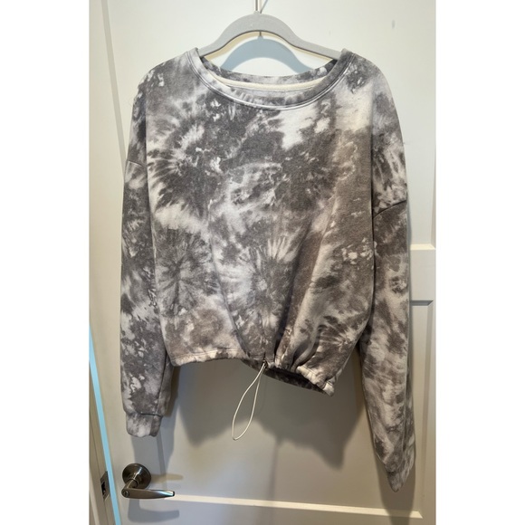 Sweaters - Tie-dye cinch drawstring crewneck sweater